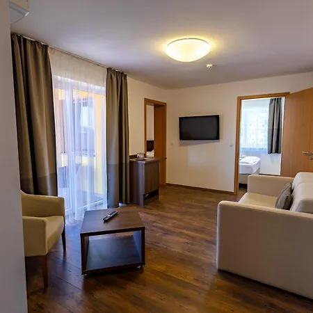 Bed & Breakfast Frisko Panzio