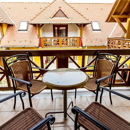 Bed & Breakfast Frisko Panzio 2*