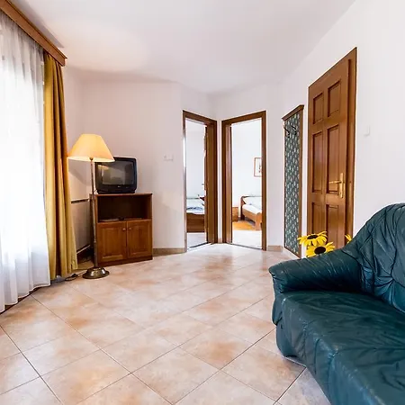 Bed & Breakfast Frisko Panzio 2*