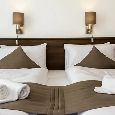 Bed & Breakfast Frisko Panzio 2*